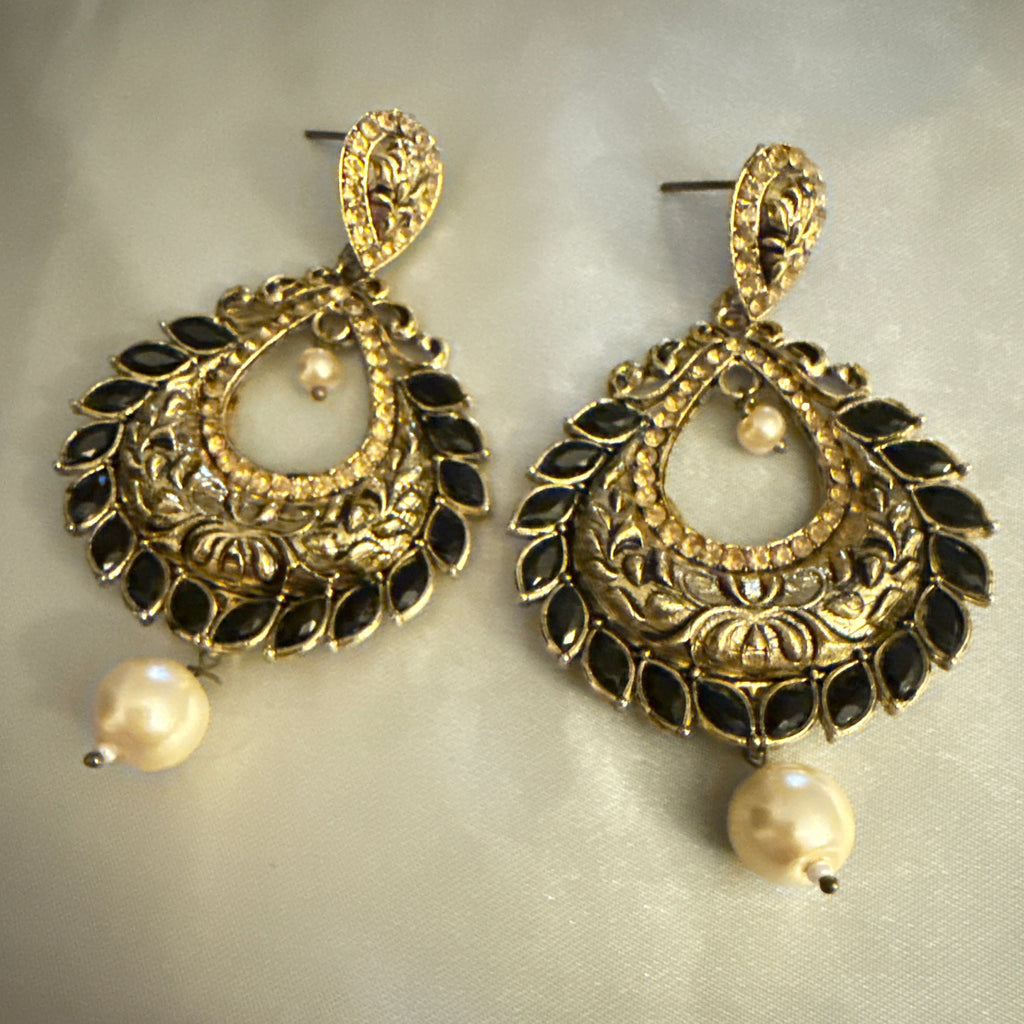 Midnight Pearl Statement Earrings