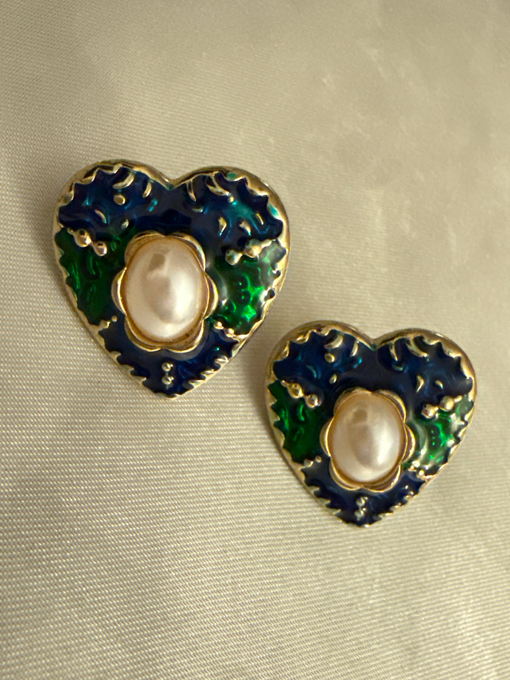 Midnight Bloom Heart Earrings