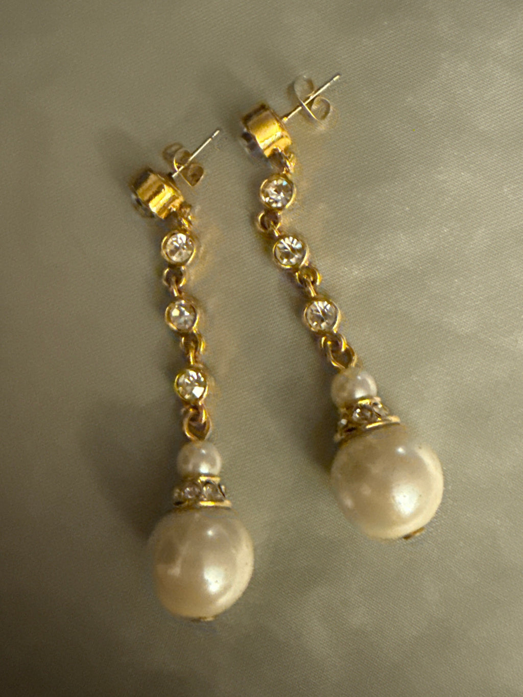 Luminous Pearl Drop Earrings