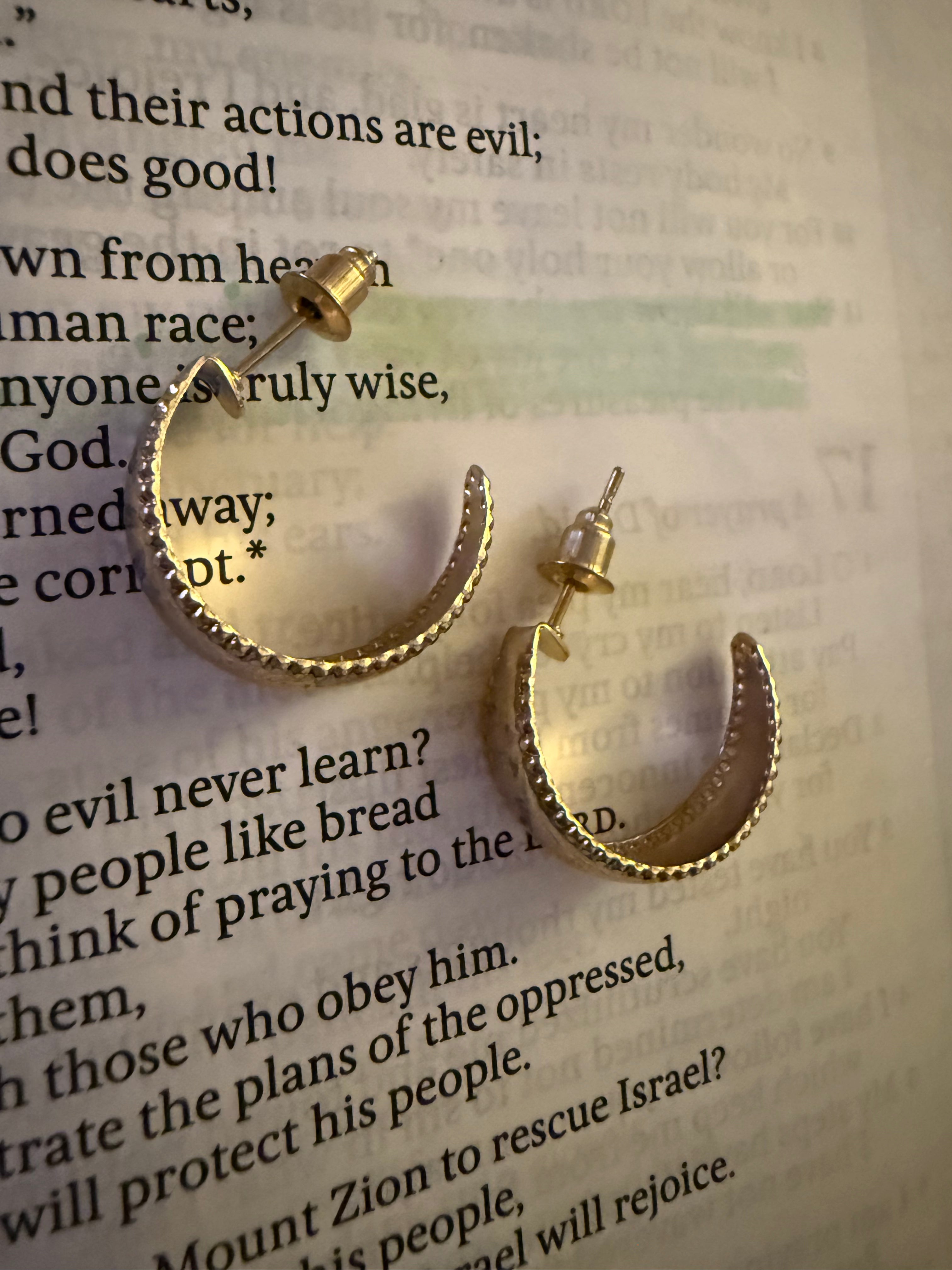 Sunday Grace Hoops