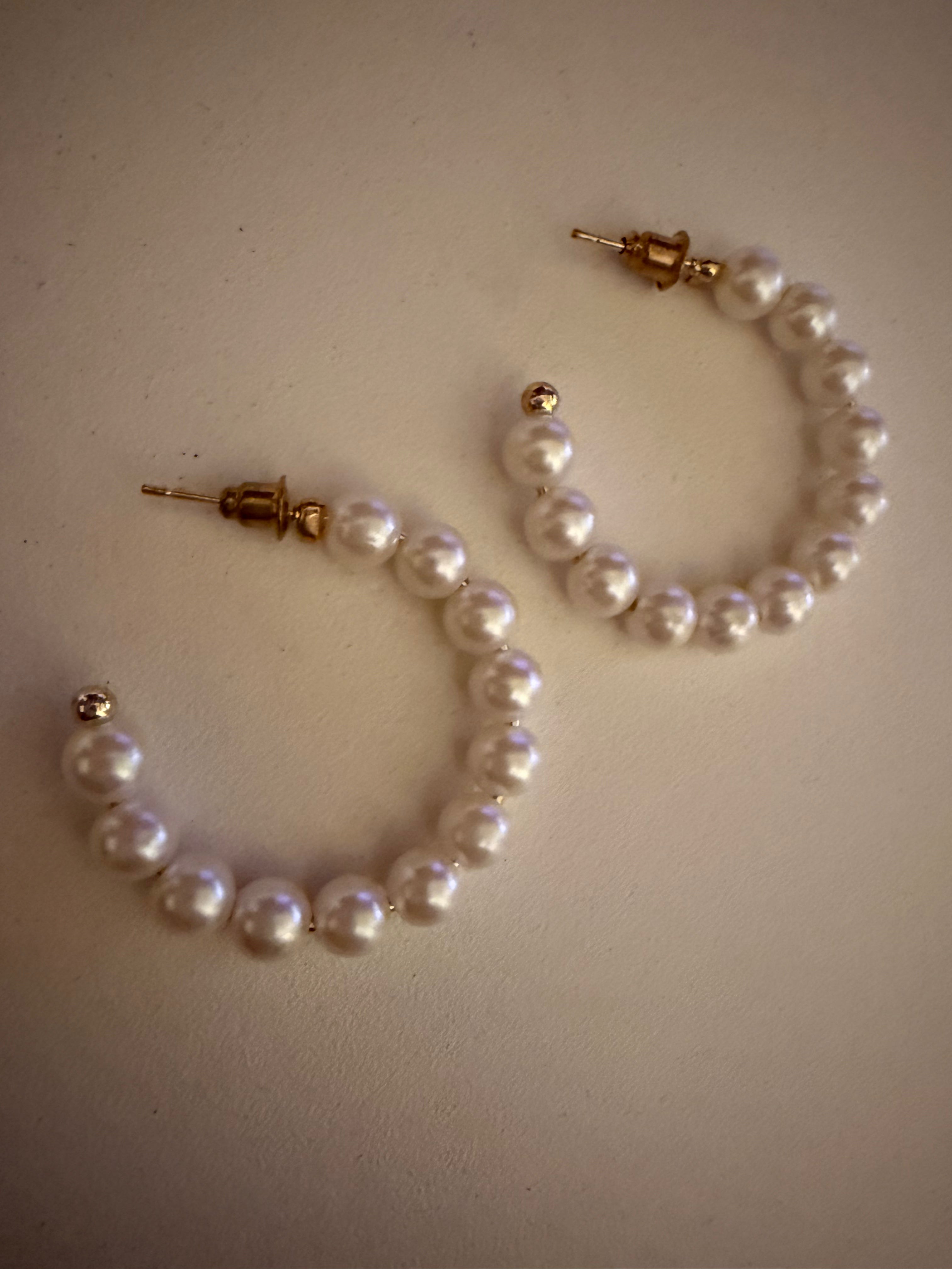 Pearl Glow Hoop Earrings